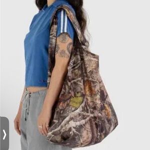 NWT Big Baggu - Photo Forest